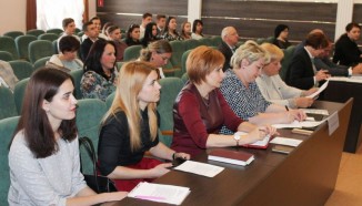 Представители Молодежного парламента приняли участие  в заседании районного Совета депутатов
