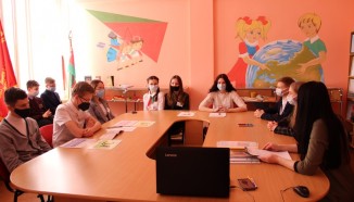 Новогрудский районный центр творчества – площадка для открытого диалога